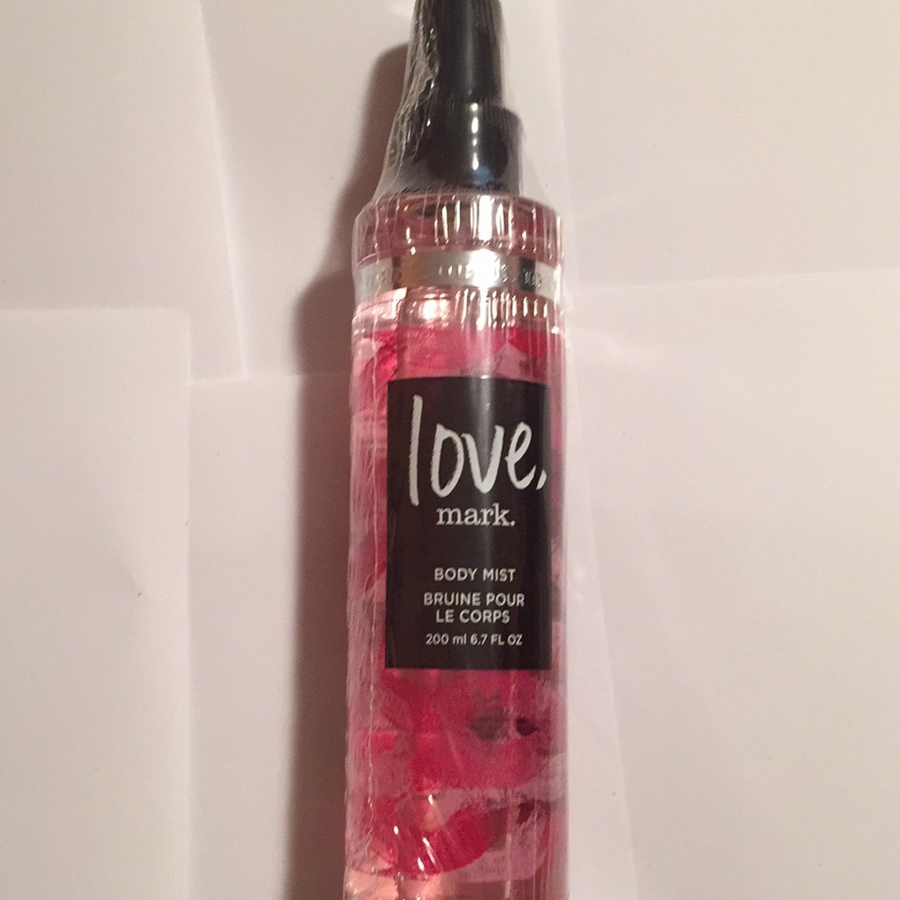 Mark body mist